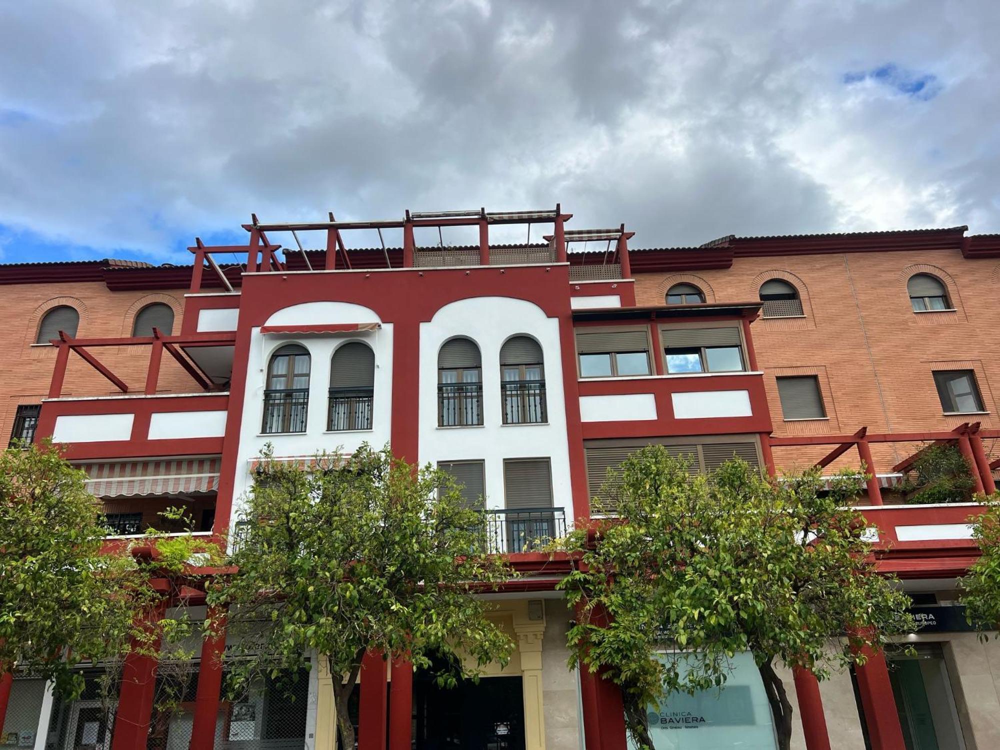 Lirio Apartment & Parking & Piscina