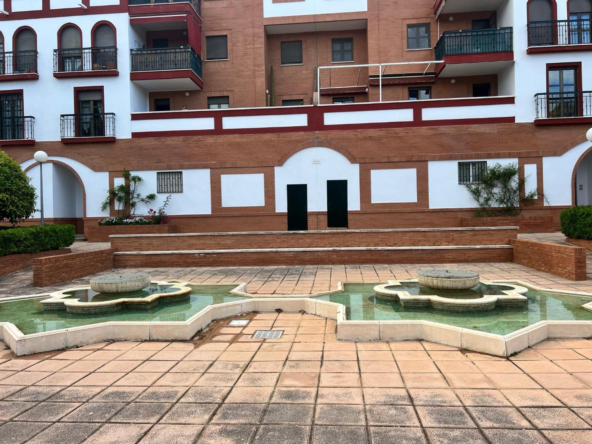 Lirio Apartment & Parking & Piscina * Córdoba