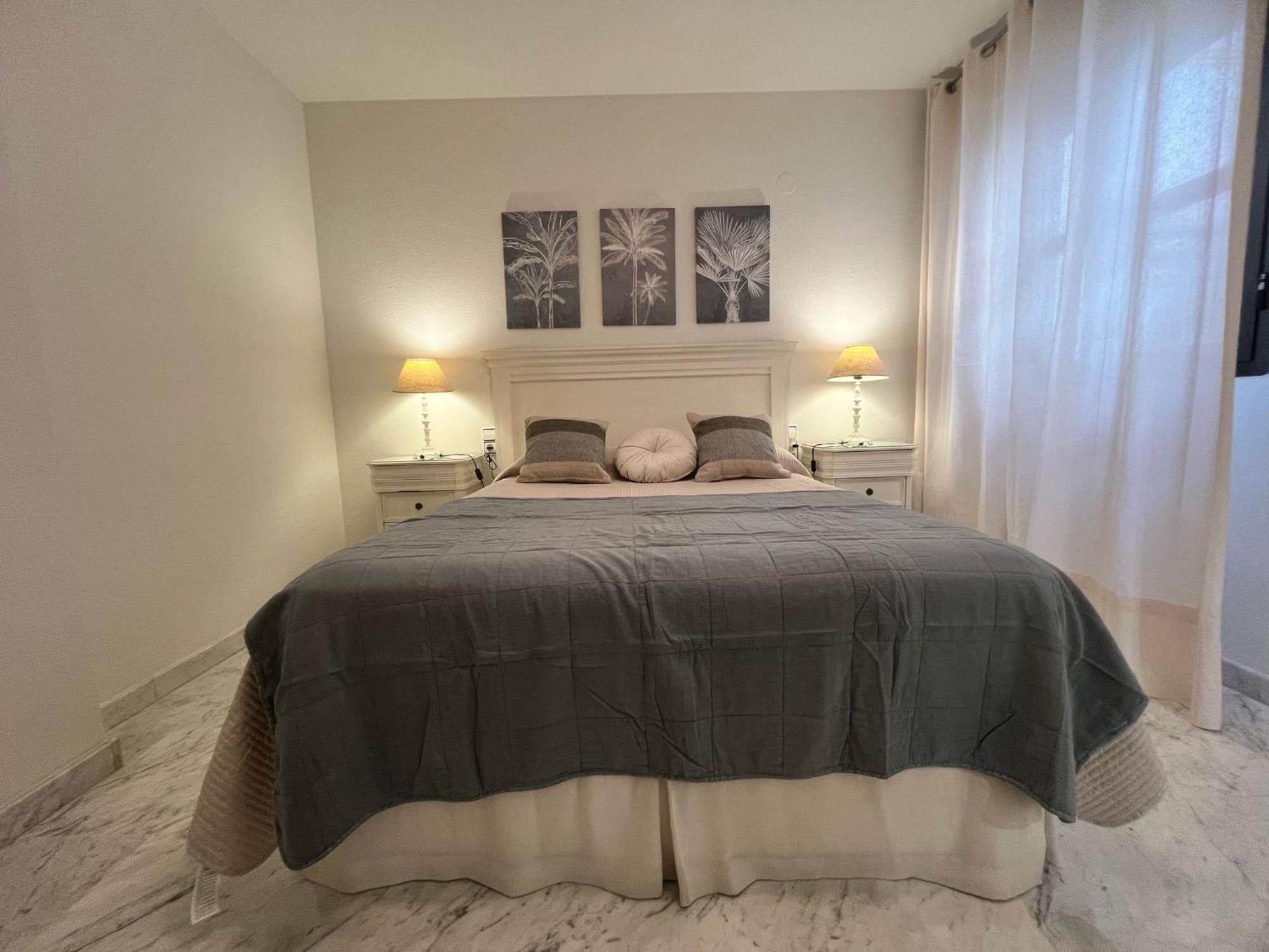 Lirio Apartment & Parking & Piscina Apartamento