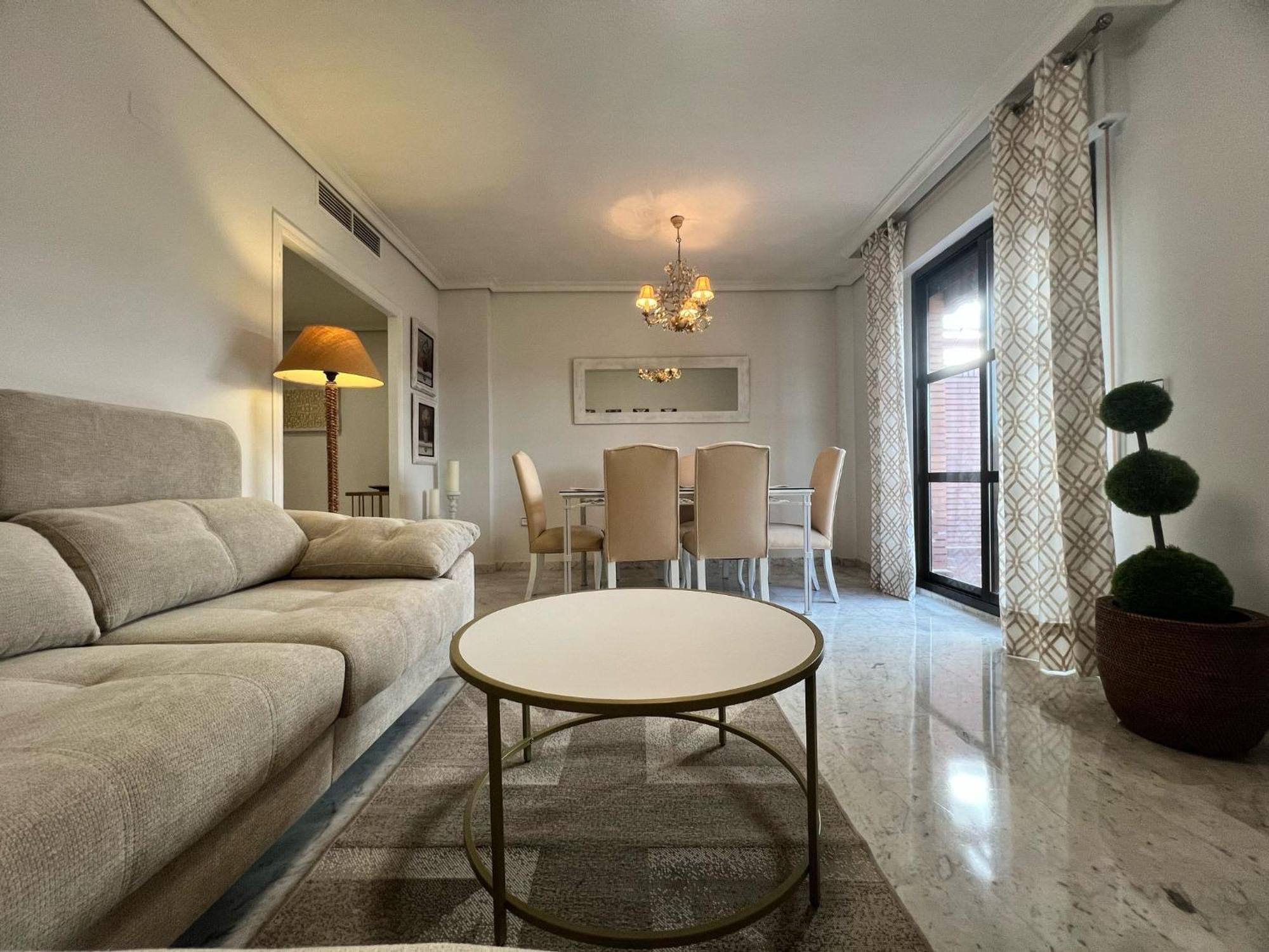 Lirio Apartment & Parking & Piscina *