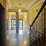 Lirio Apartment & Parking & Piscina