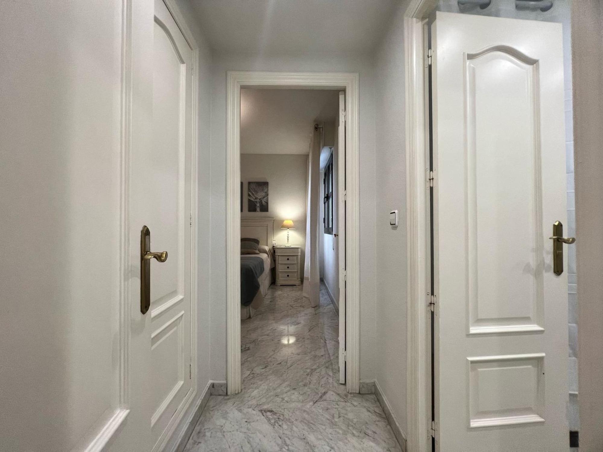 Apartamento Lirio Apartment & Parking & Piscina Córdoba
