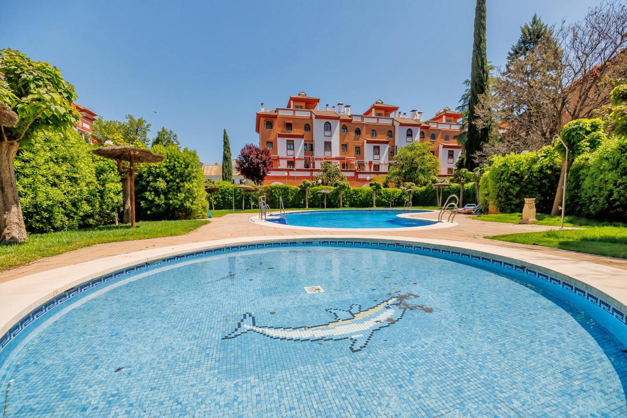 Lirio Apartment & Parking & Piscina * Córdoba