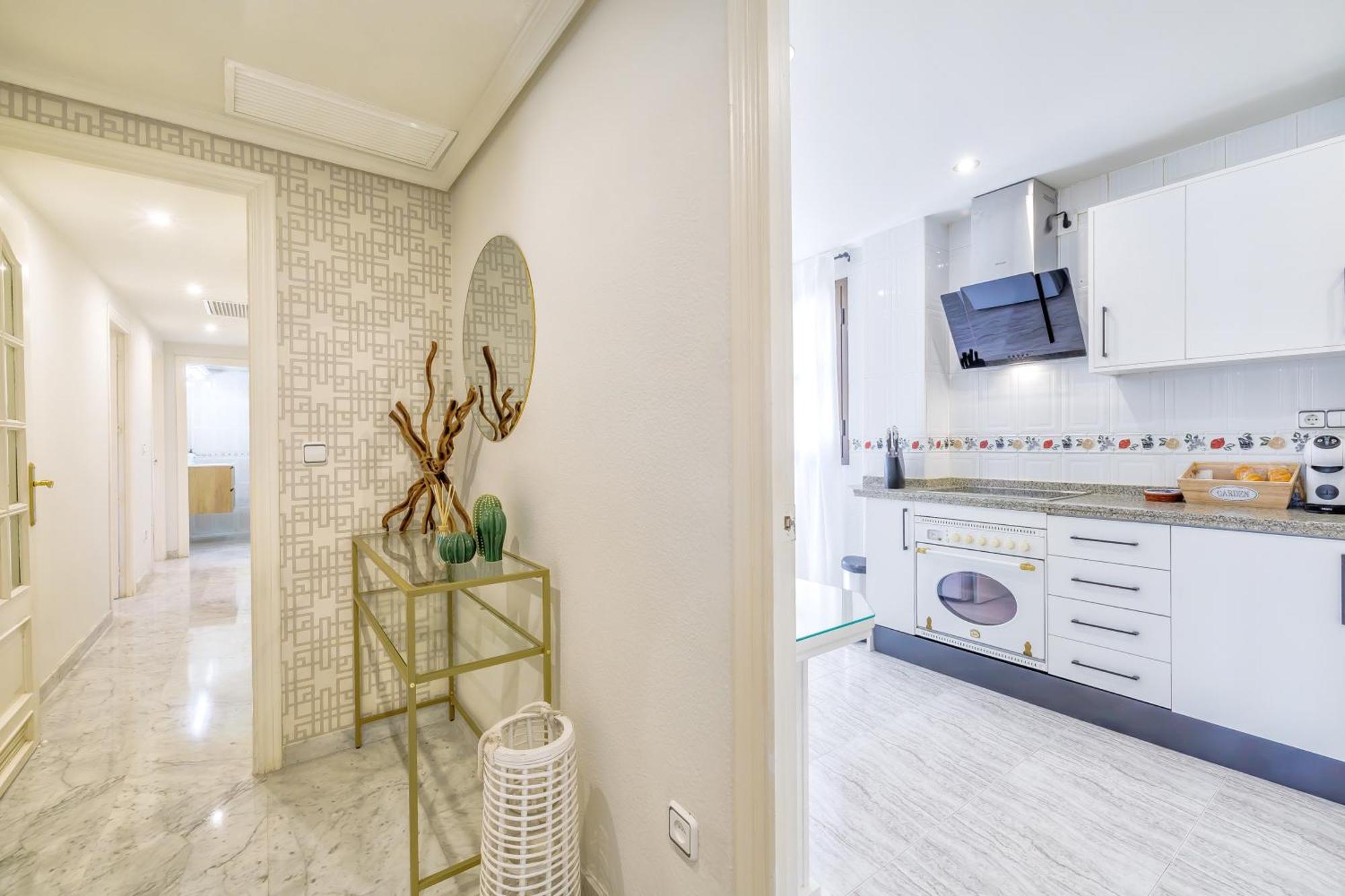 Lirio Apartment & Parking & Piscina Apartamento *